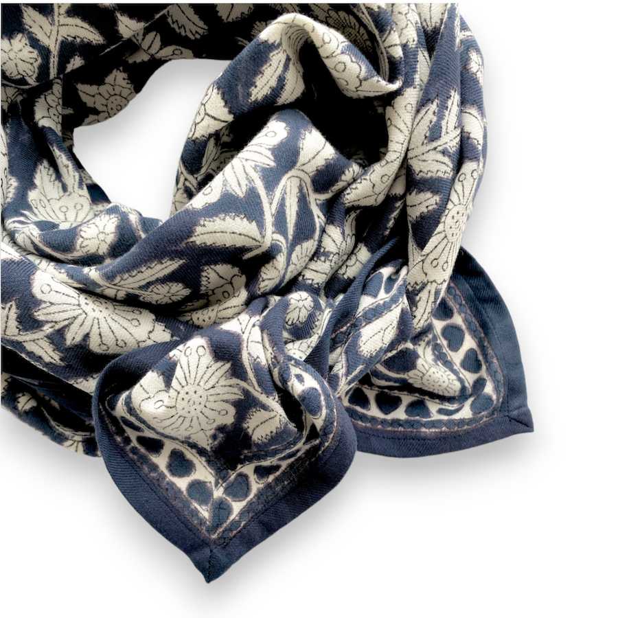 Grand Foulard Latika "CŒUR" Orage